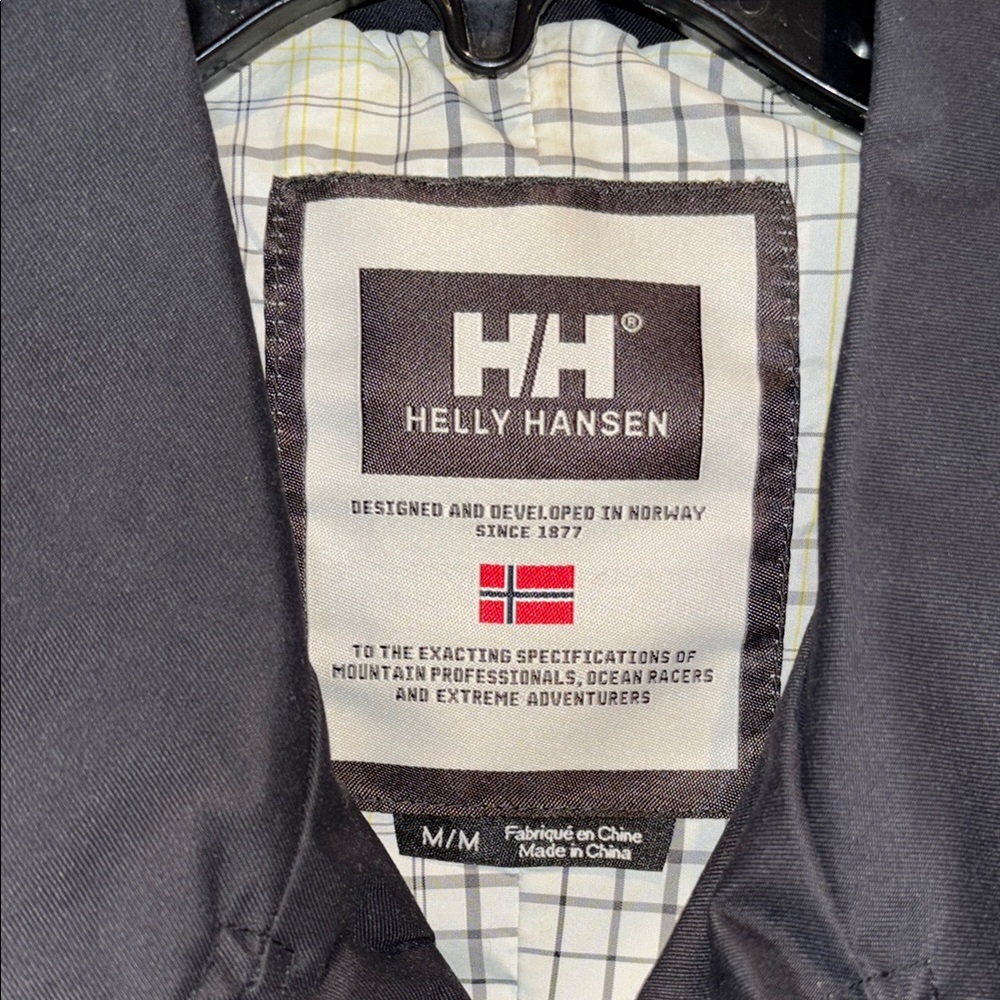 Helly Hansen Black Jacket - Picture 3 of 9